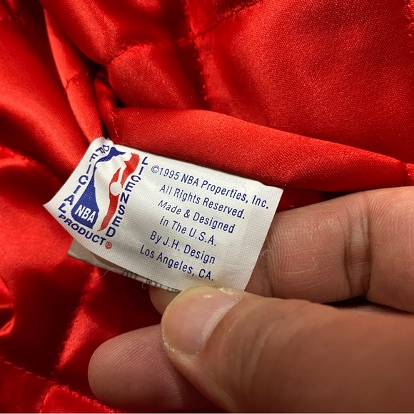 VINTAGE CHICAGO BULLS JACKET LARGE - Picture 7 of 7